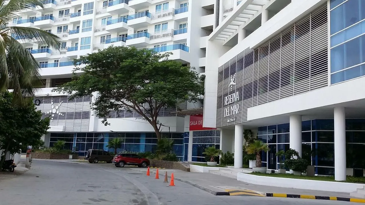 Rodadero Sur Playa privada y zonas sociales excelentes Santa Marta  Apartamento Santa Marta (Magdalena)